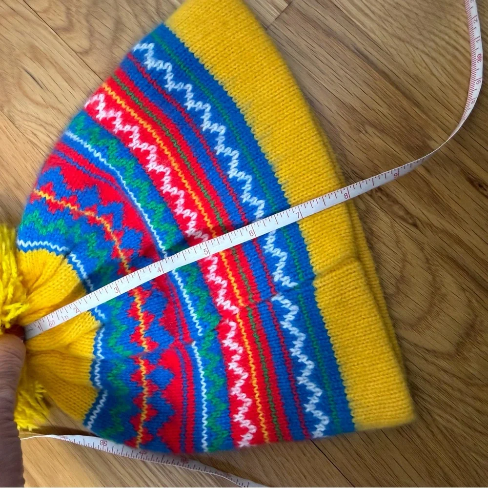 Vintage Beanie Pom Pom Knit Winter Hat Colorful Yellow Adult One Size - Picture 8 of 8